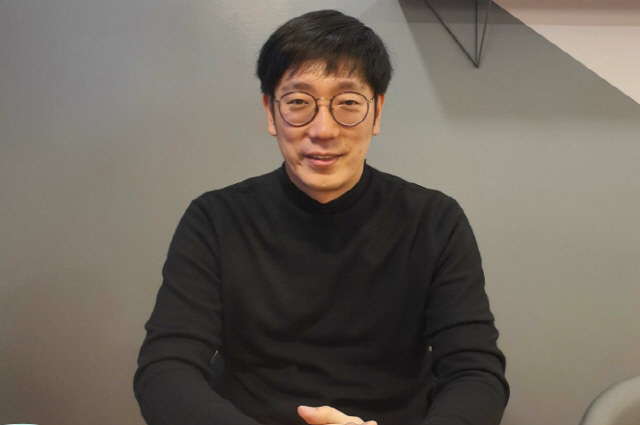 [디센터 인터뷰]김종협 아이콘루프 대표 '공짜 인터넷 비즈니스는 한계에 도달했다'